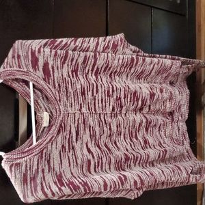 Women's silence + noise sweater size large color maroon and white